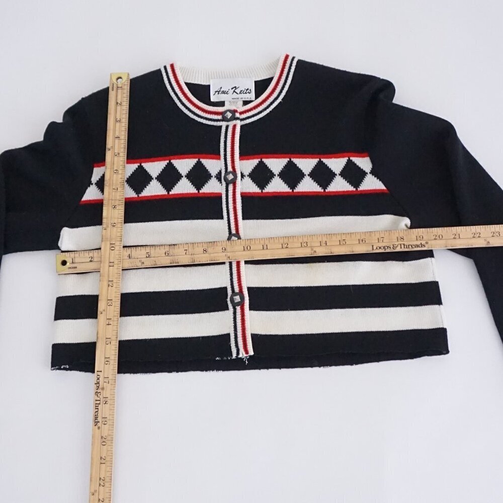 Cropped Cardigan Stripped Red Black White Trim Medium Diamond Shaped Button 70s